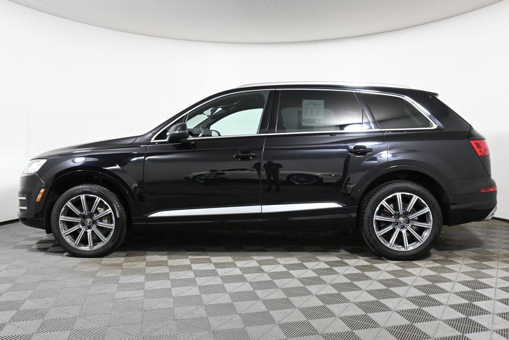 used 2018 Audi Q7 car, priced at $19,000