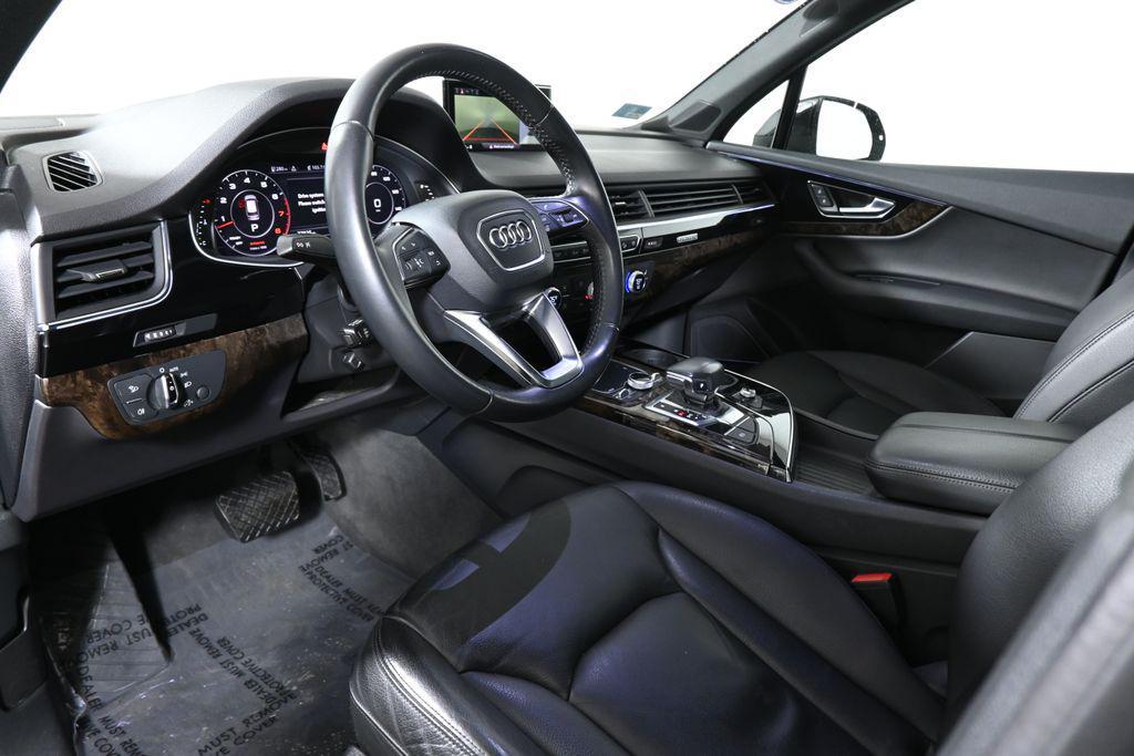 used 2018 Audi Q7 car, priced at $19,000