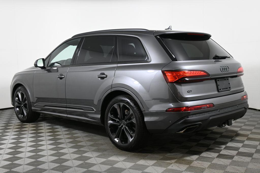 new 2026 Audi Q7 car, priced at $79,155