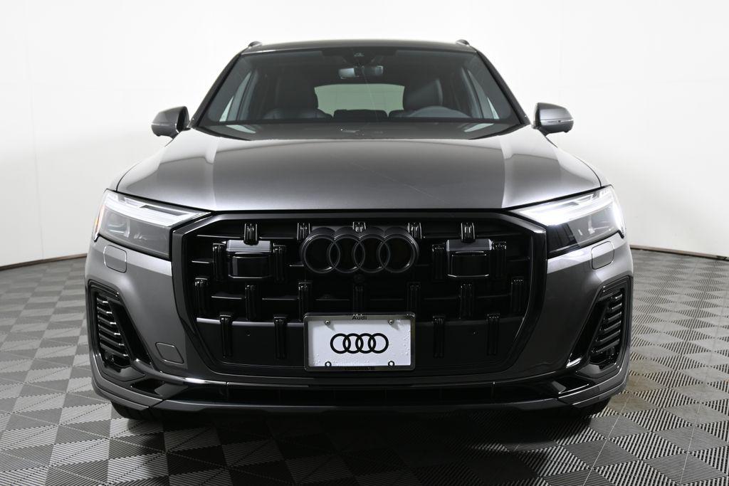 new 2026 Audi Q7 car, priced at $79,155