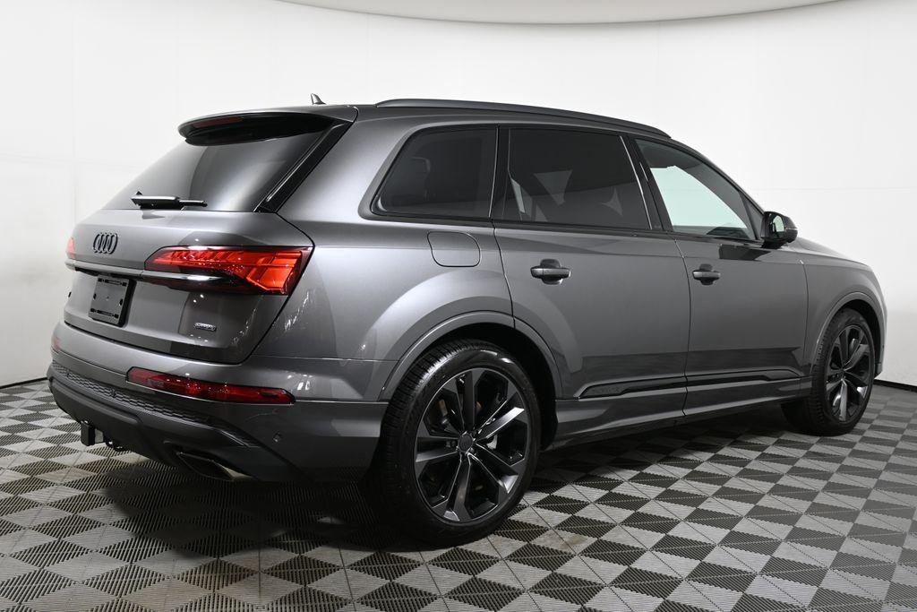 new 2026 Audi Q7 car, priced at $79,155