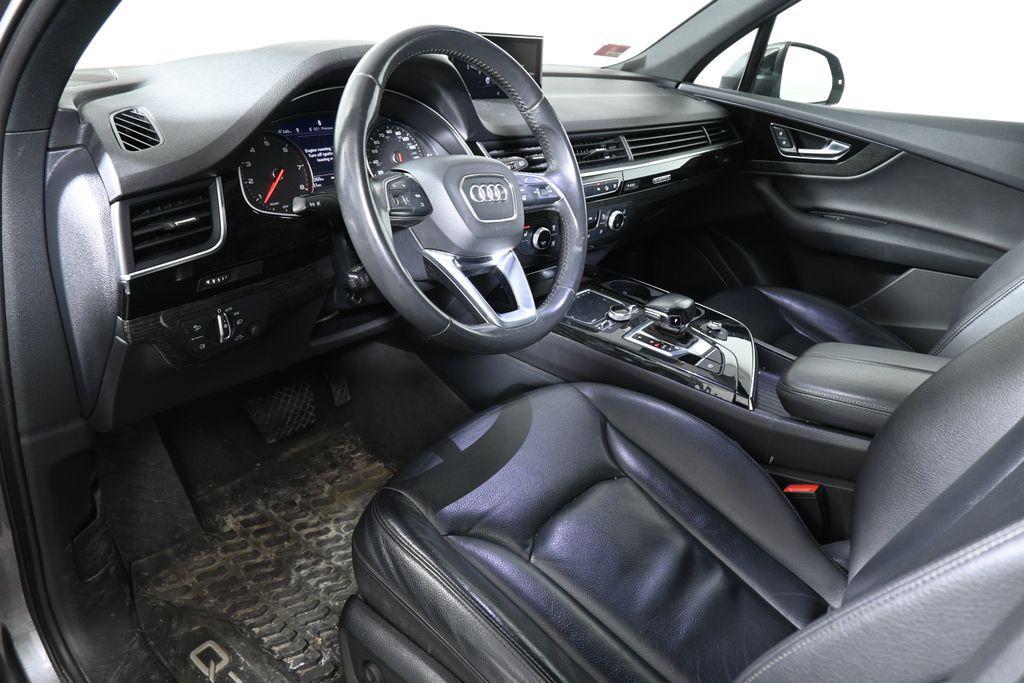 used 2019 Audi Q7 car, priced at $22,600