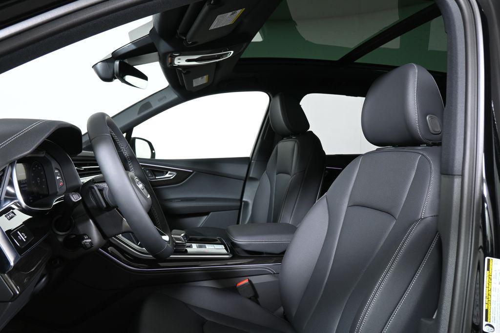 new 2026 Audi Q7 car, priced at $78,560