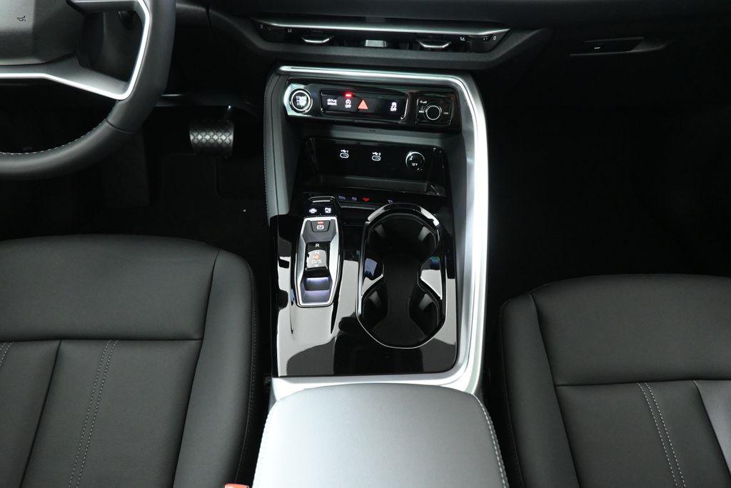 new 2025 Audi Q5 car, priced at $59,030