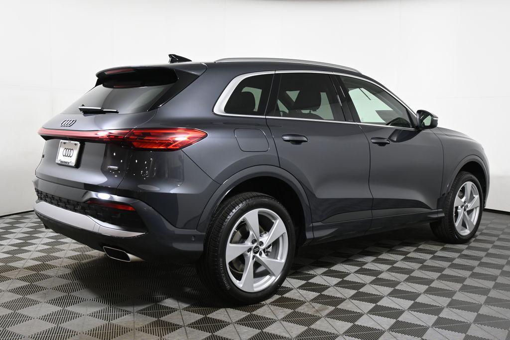 new 2025 Audi Q5 car, priced at $59,030