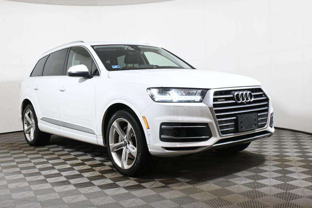 used 2019 Audi Q7 car, priced at $25,400