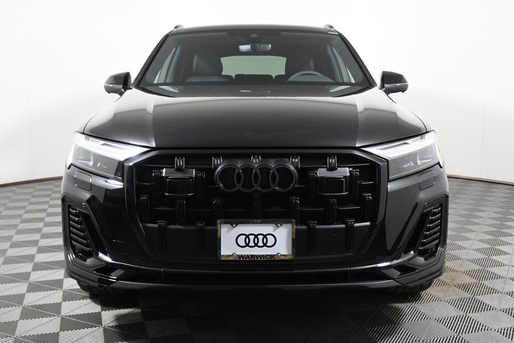 new 2026 Audi Q7 car, priced at $79,155