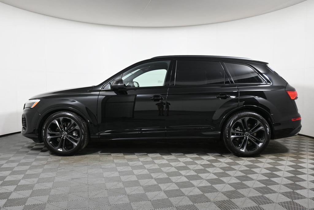 new 2026 Audi Q7 car, priced at $79,155