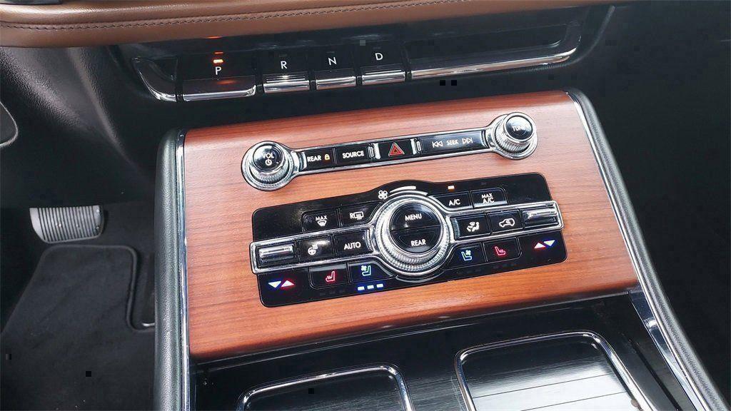 used 2021 Lincoln Aviator car, priced at $28,000