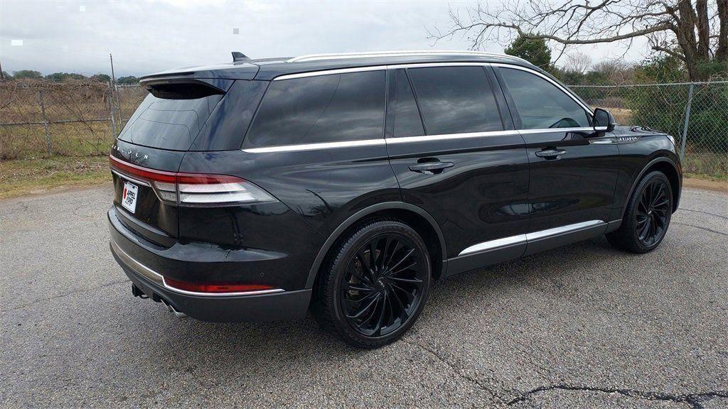 used 2021 Lincoln Aviator car, priced at $28,000