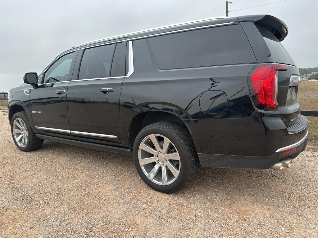 used 2022 GMC Yukon XL car, priced at $54,991