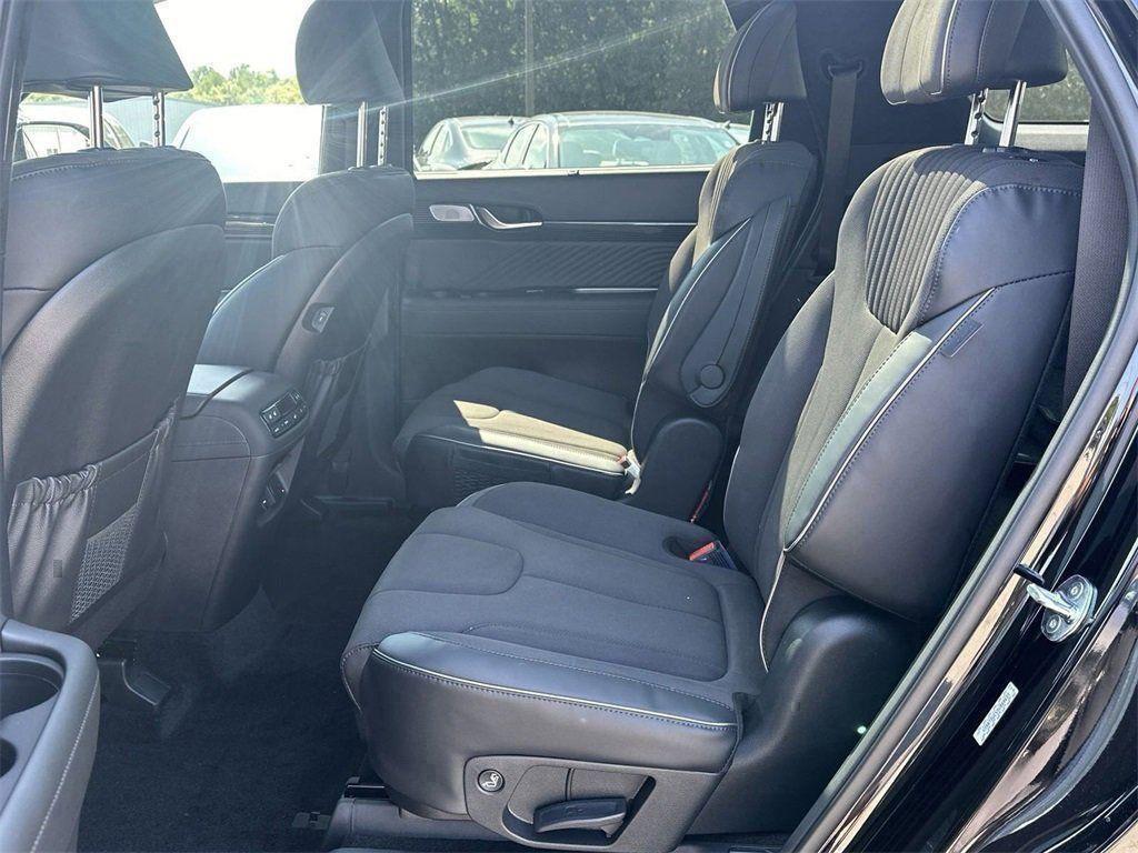 new 2025 Hyundai Palisade car, priced at $53,370
