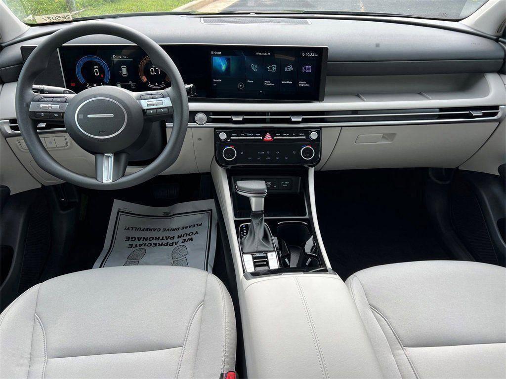 new 2025 Hyundai Tucson car, priced at $30,500