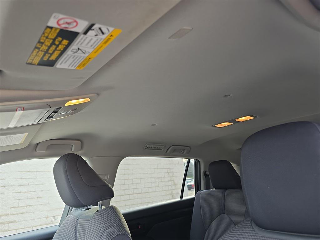 used 2022 Toyota Highlander Hybrid car, priced at $26,989