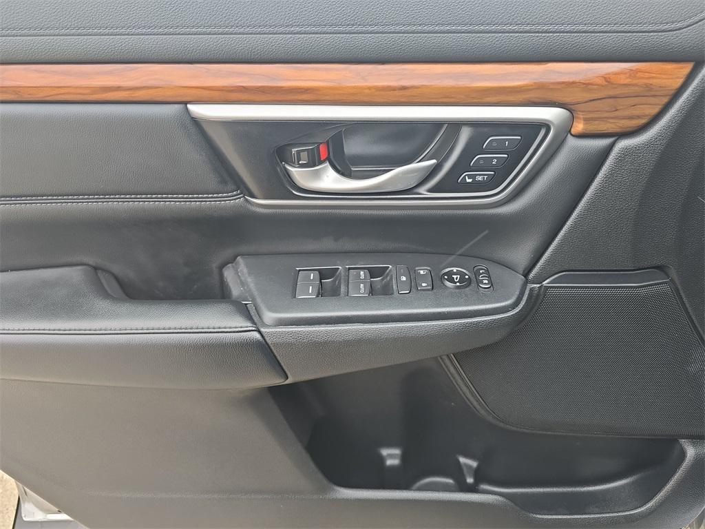 used 2022 Honda CR-V car, priced at $21,995