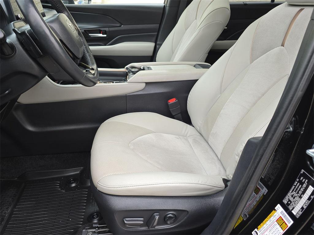 used 2024 Toyota Grand Highlander Hybrid car, priced at $44,800