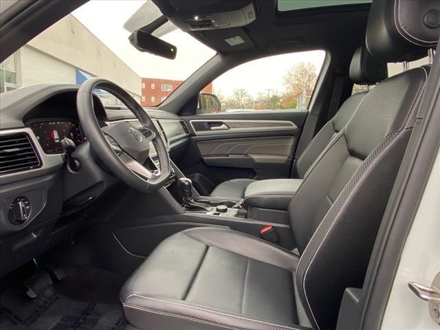 used 2022 Volkswagen Atlas Cross Sport car, priced at $25,200
