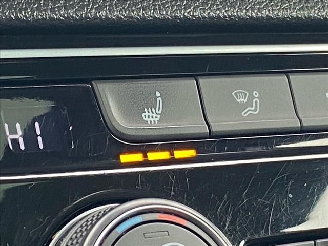 used 2022 Volkswagen Atlas Cross Sport car, priced at $25,200