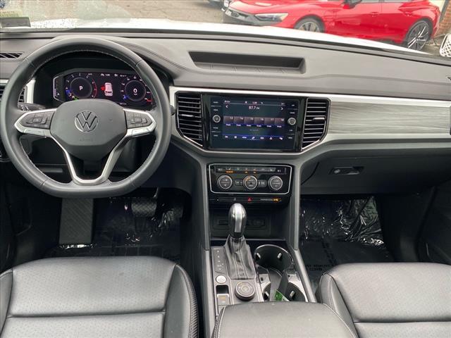 used 2022 Volkswagen Atlas Cross Sport car, priced at $25,200