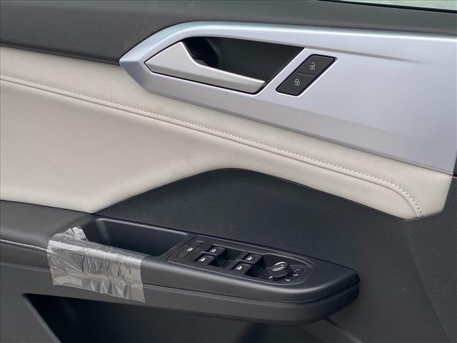 new 2026 Volkswagen Taos car, priced at $31,012