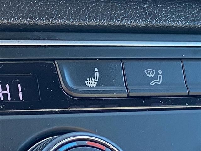 used 2021 Volkswagen Atlas Cross Sport car, priced at $20,000