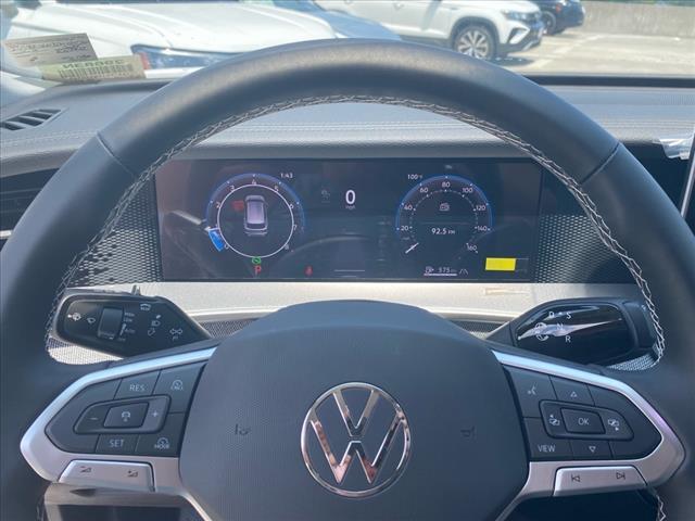 new 2025 Volkswagen Tiguan car, priced at $28,299