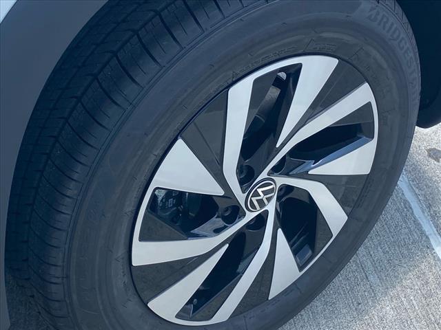 new 2025 Volkswagen Tiguan car, priced at $28,299