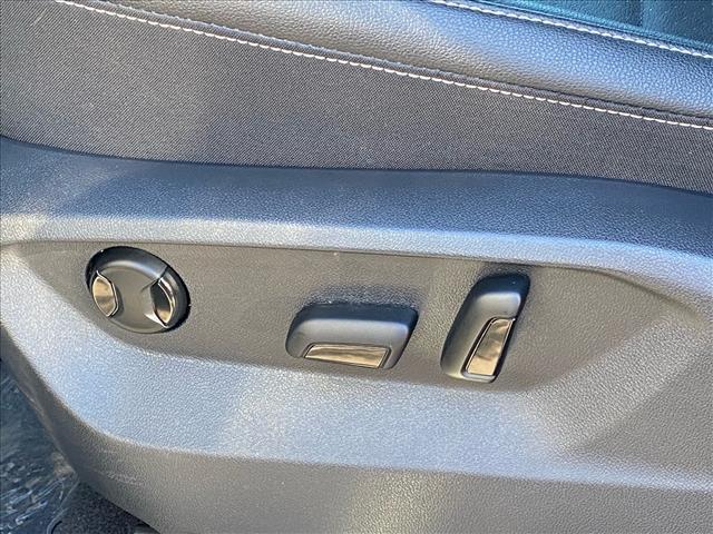 used 2023 Volkswagen Atlas car, priced at $28,300