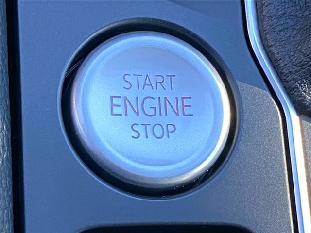 used 2023 Volkswagen Atlas car, priced at $28,300