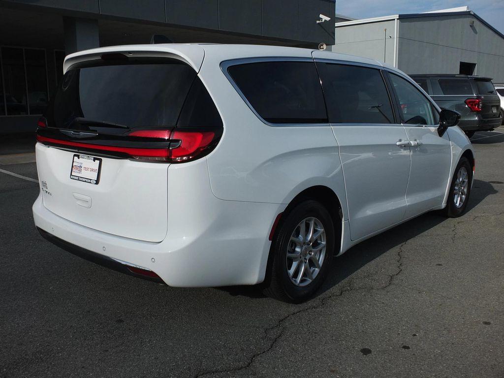 used 2024 Chrysler Pacifica car, priced at $24,999