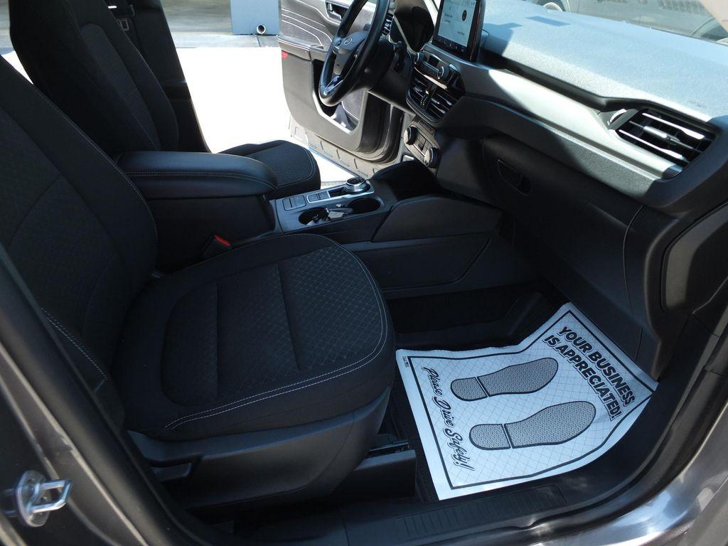 used 2024 Ford Escape car