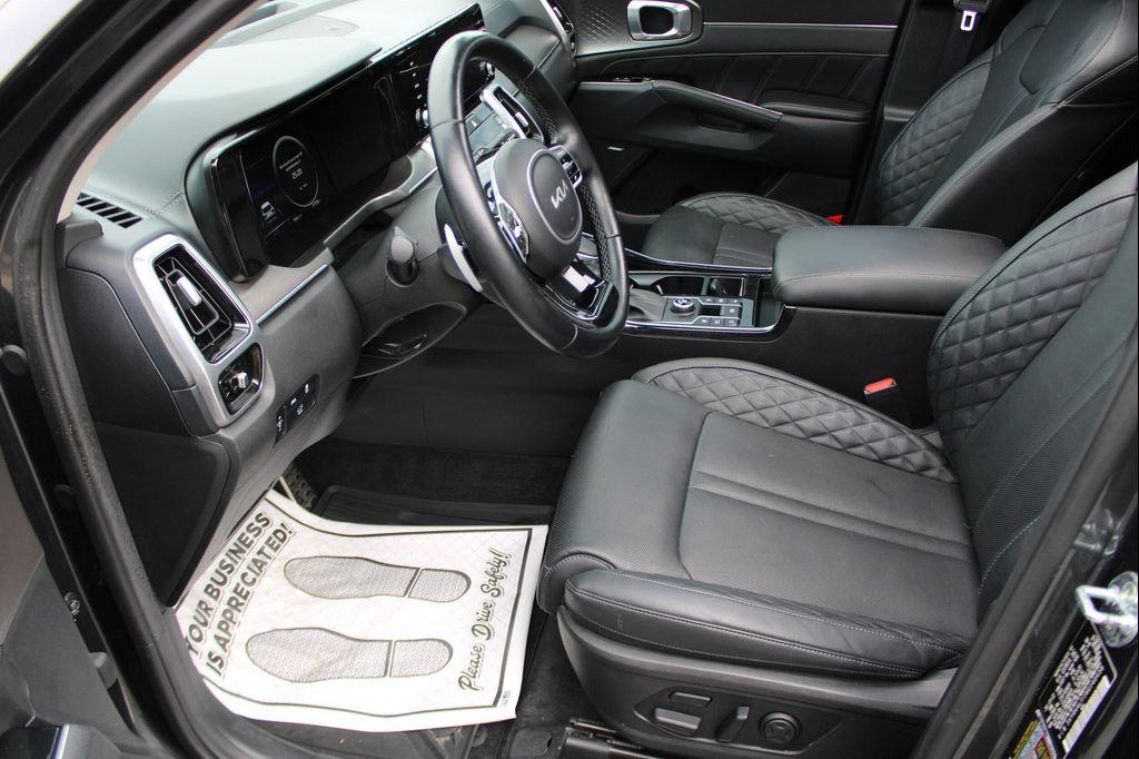 used 2022 Kia Sorento car, priced at $25,996