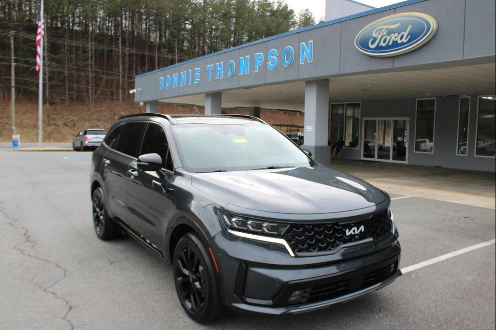 used 2022 Kia Sorento car, priced at $25,996