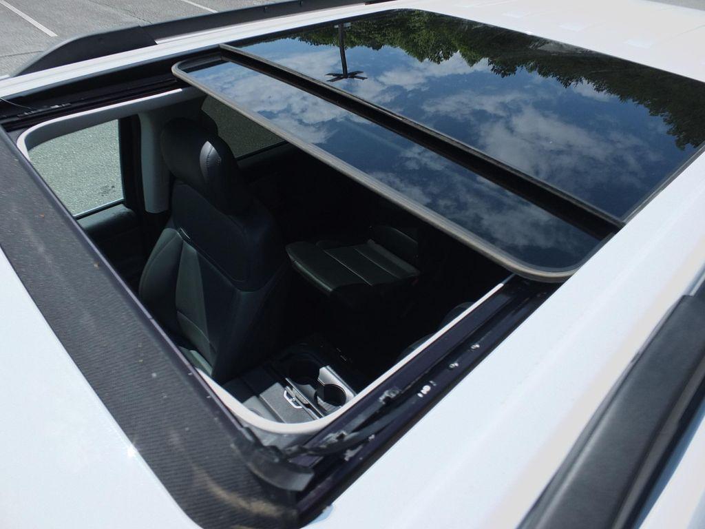 used 2025 Ford Expedition car