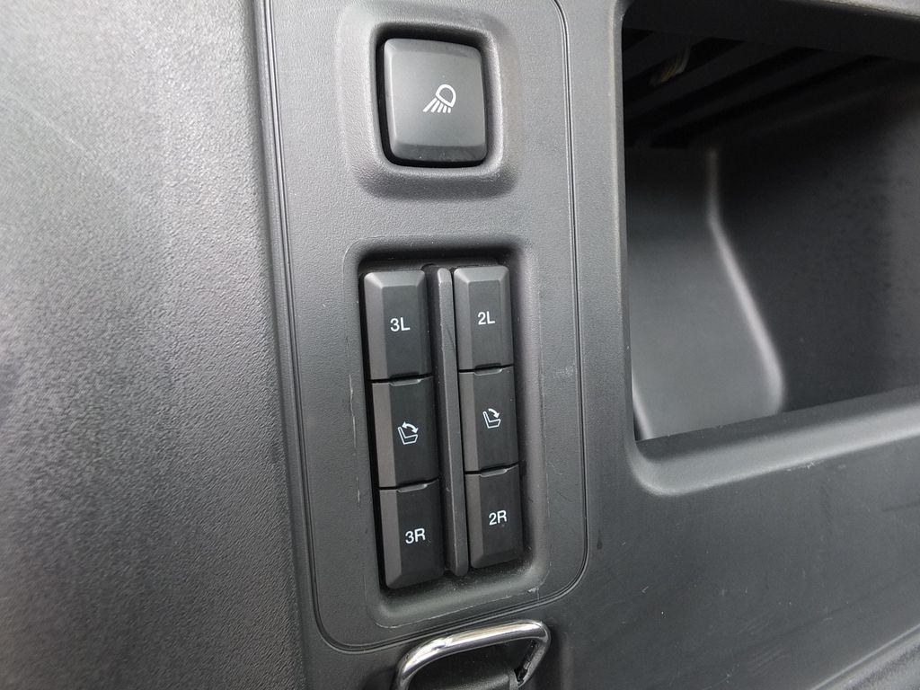 used 2025 Ford Expedition car