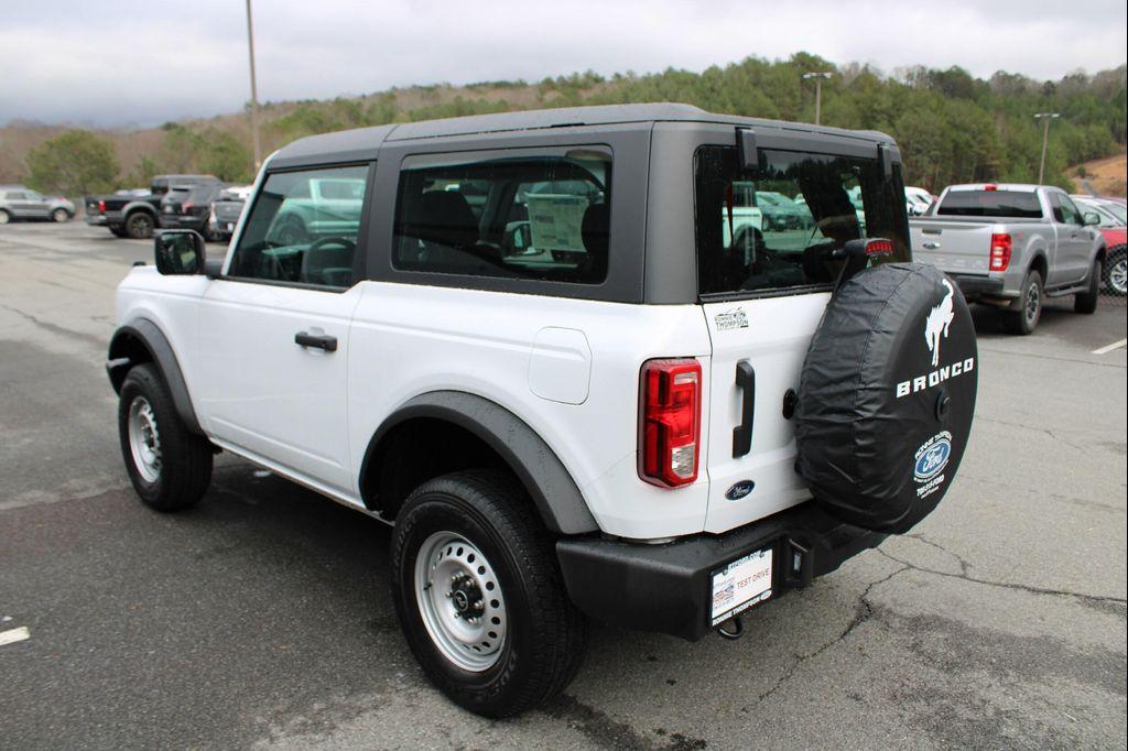 new 2025 Ford Bronco car, priced at $42,185