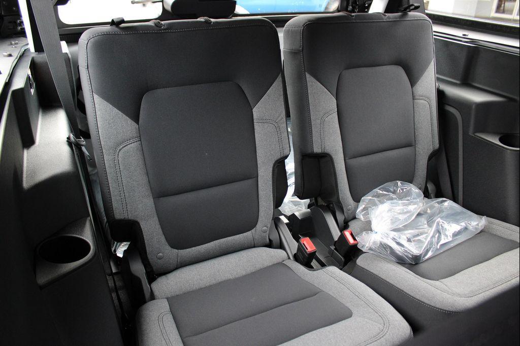 new 2025 Ford Bronco car, priced at $42,185