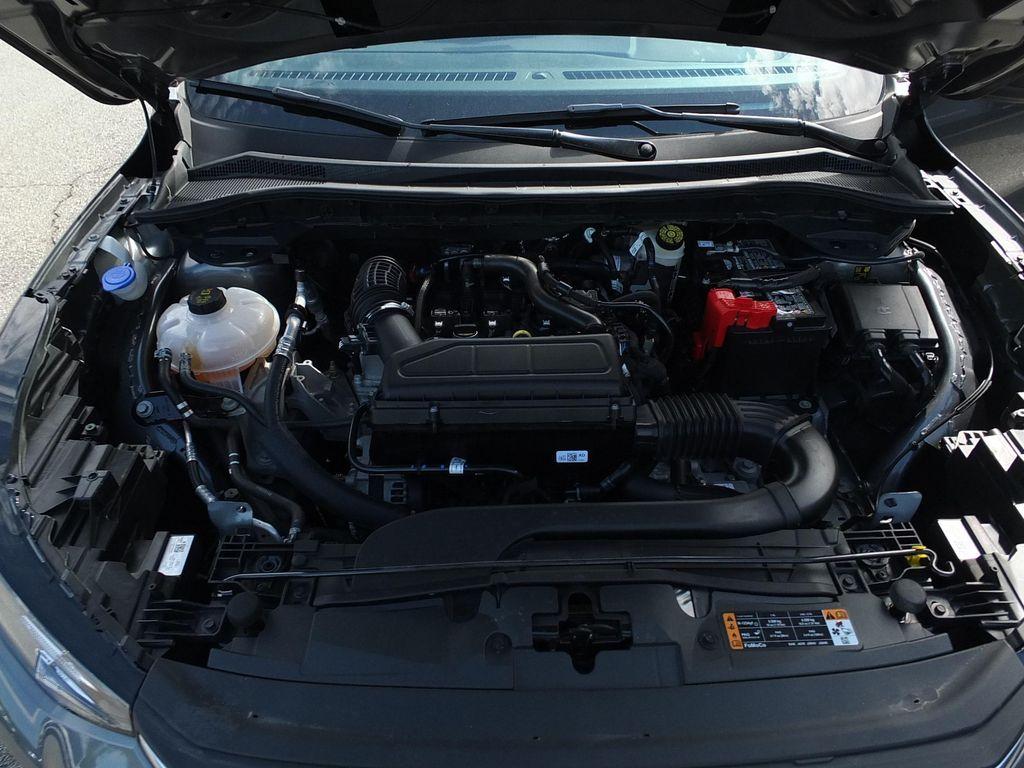 used 2025 Ford Escape car, priced at $25,284
