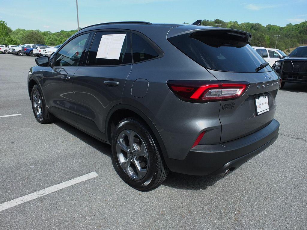 used 2025 Ford Escape car, priced at $25,284