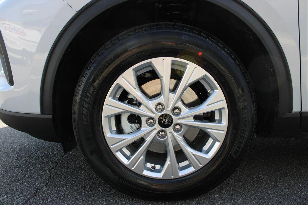 new 2026 Ford Escape car, priced at $32,175