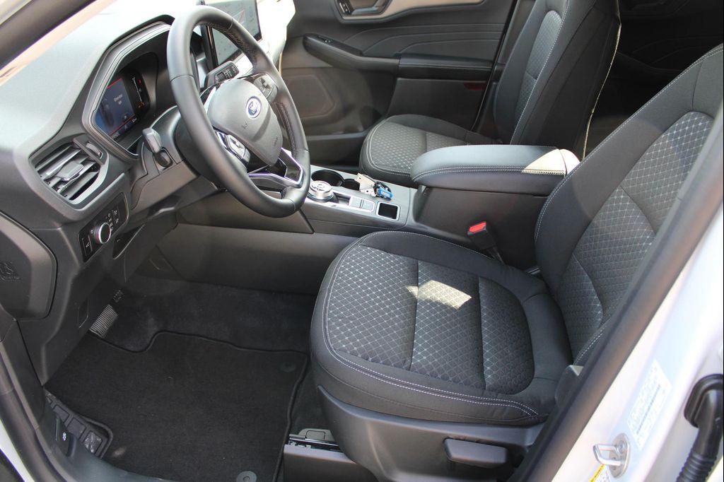 new 2026 Ford Escape car, priced at $32,175