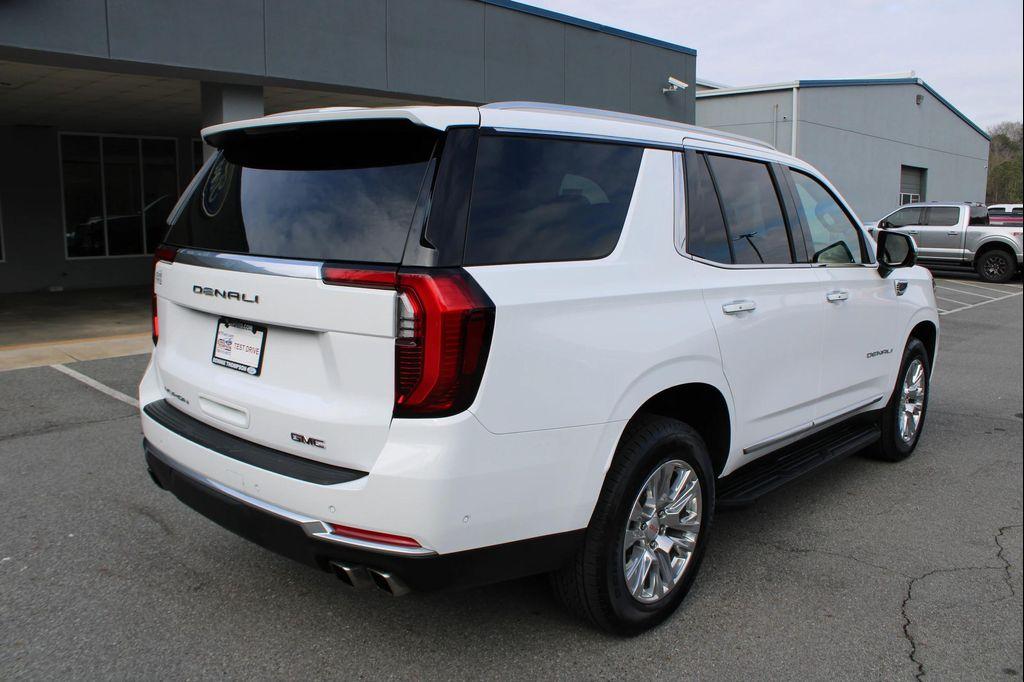 used 2025 GMC Yukon car, priced at $71,525