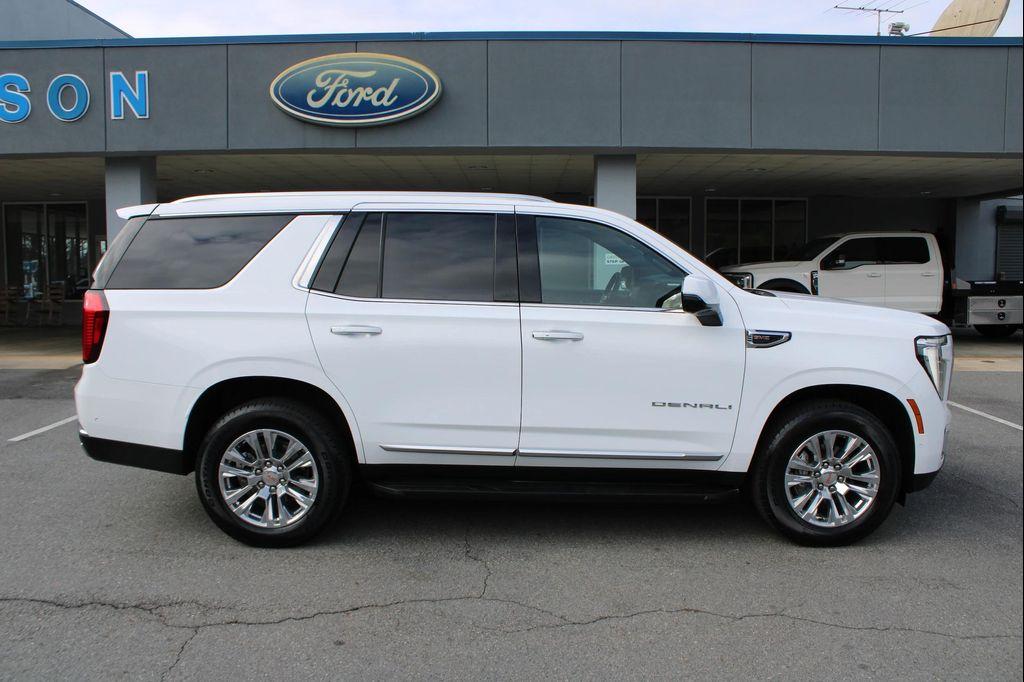 used 2025 GMC Yukon car, priced at $71,525