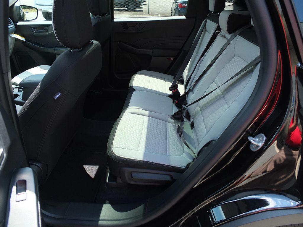 new 2025 Ford Escape car, priced at $31,090