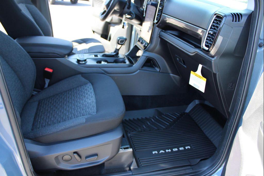 new 2025 Ford Ranger car, priced at $44,585