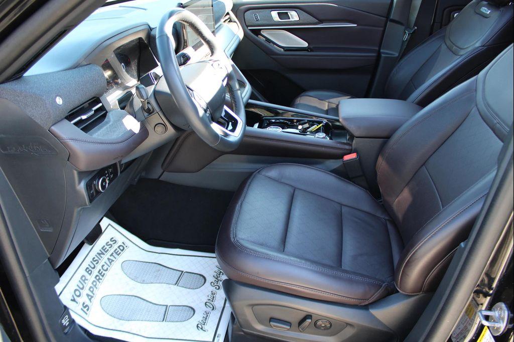 used 2025 Ford Explorer car, priced at $46,319