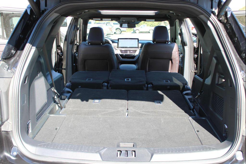 used 2025 Ford Explorer car, priced at $46,319