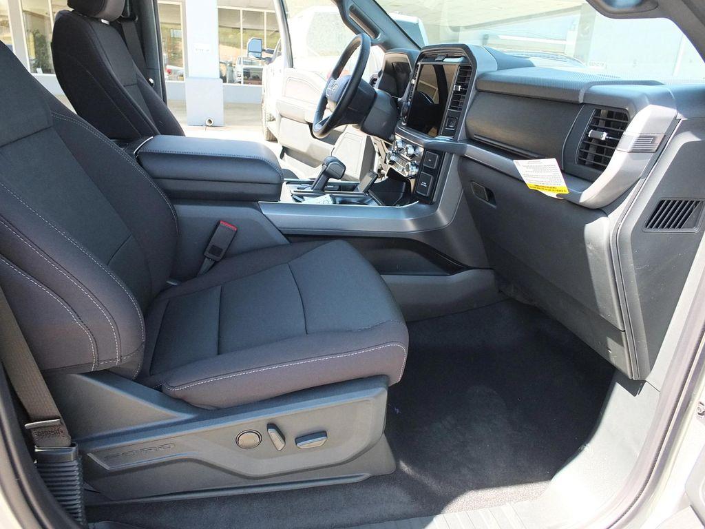 new 2025 Ford F-150 car, priced at $62,290