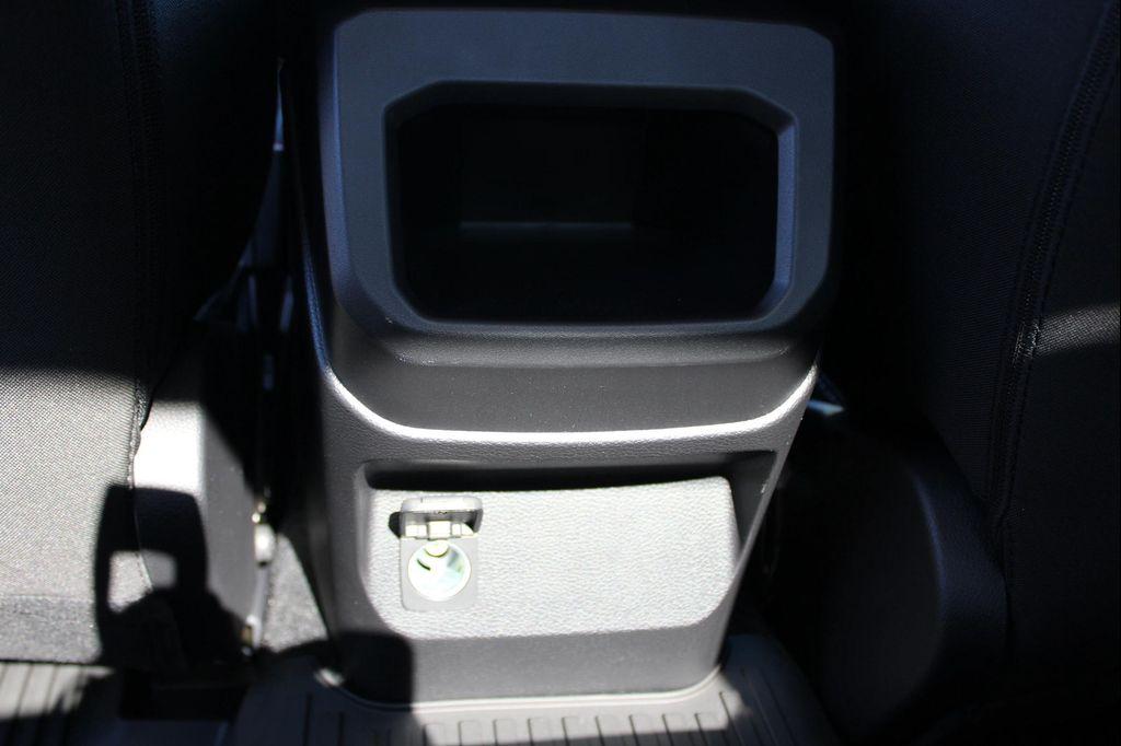 new 2025 Ford Ranger car, priced at $33,590