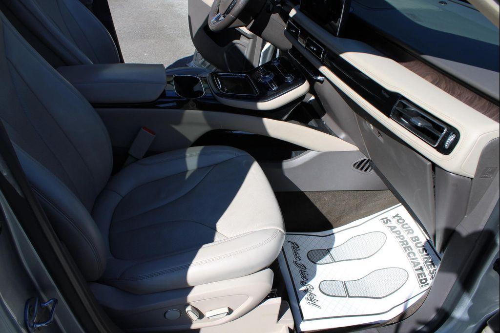 used 2023 Lincoln Nautilus car, priced at $26,999